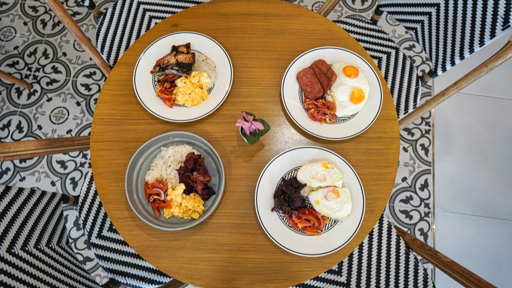 Brunch spread at Te'Amo